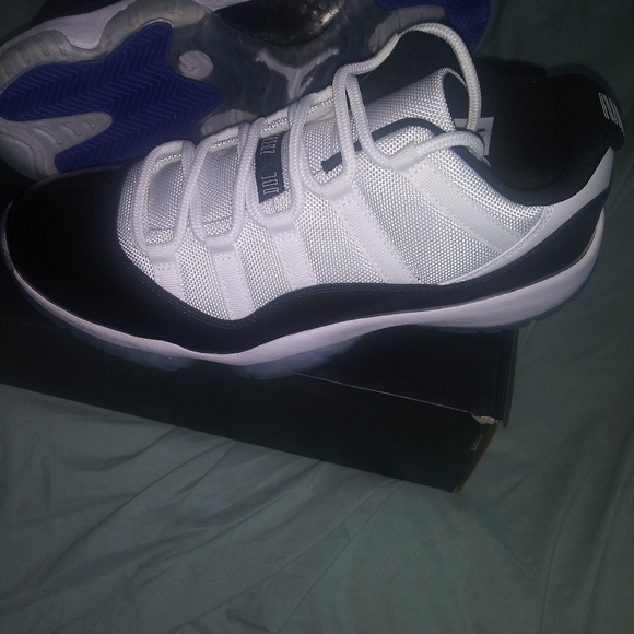 Jordan 11